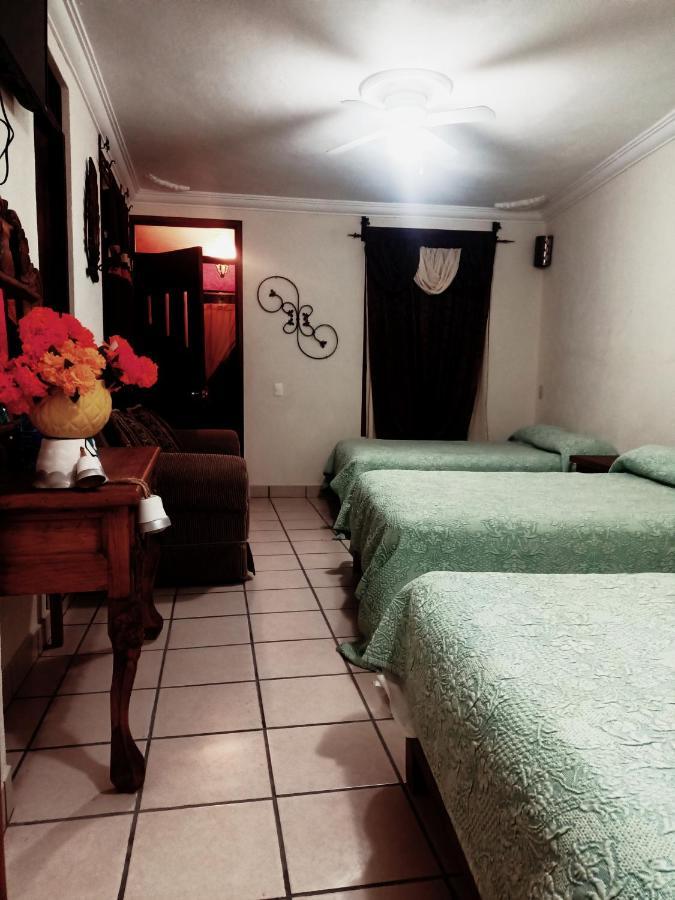 Hotel Posada De La Conspiracion Долорес Идалго Екстериор снимка